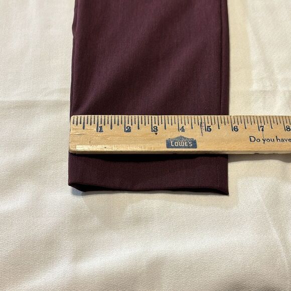 Maurice's Size Large purple skinny pants with slimming waistline/faux pockets - Picture 6 of 9